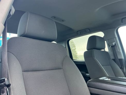 Used 2016 Chevrolet Silverado 1500 LT image 17