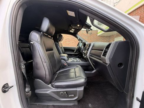 Used 2019 Ford Expedition XLT AWD/4WD image 7