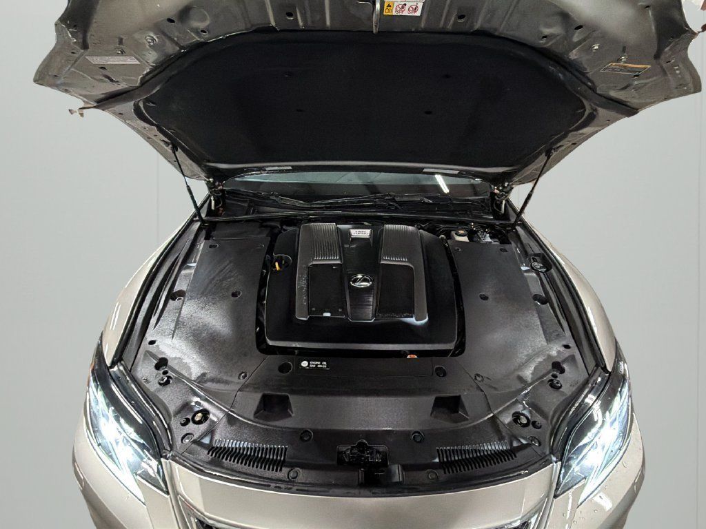 Used 2019 Lexus LS 500 AWD w/ Interior Upgrade Package image 31