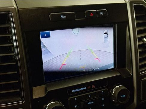 Used 2020 Ford F150 XLT w/ Trailer Tow Package image 15