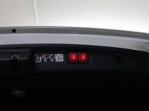 Certified 2026 Mercedes-Benz C 300 4MATIC Sedan image 28