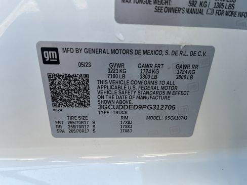 Used 2023 Chevrolet Silverado 1500 LT w/ Work Truck Package AWD/4WD image 10