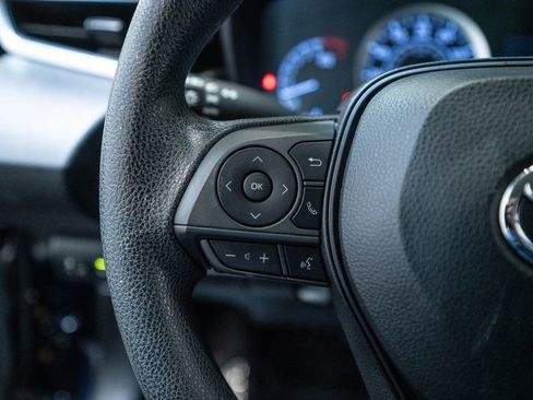 Certified 2020 Toyota Corolla LE image 19