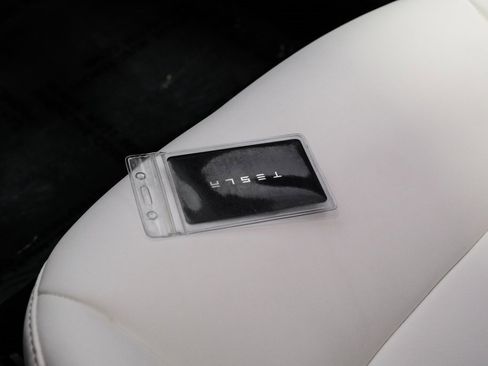 Used 2018 Tesla Model 3 Long Range image 56