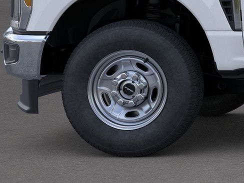 New 2026 Ford F250 XL w/ XL Chrome Package AWD/4WD image 19