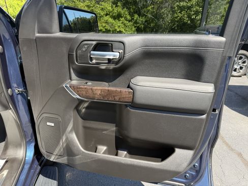 Used 2021 GMC Sierra 1500 Denali w/ Driver Alert Package II AWD/4WD image 16