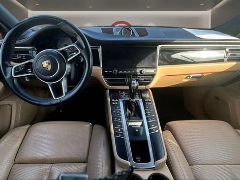 Used 2019 Porsche Macan S AWD/4WD image 9