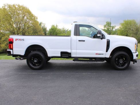 Used 2023 Ford F350 XL w/ STX Appearance Package AWD/4WD image 2