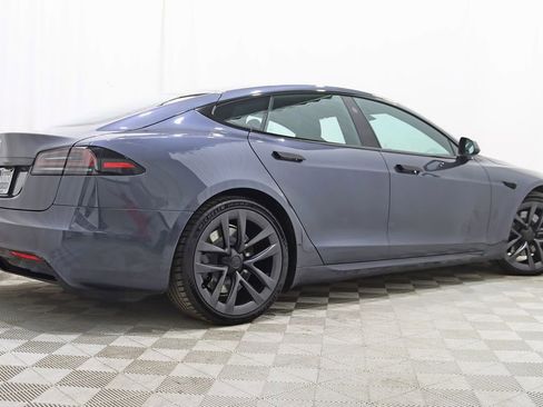 Used 2022 Tesla Model S image 8