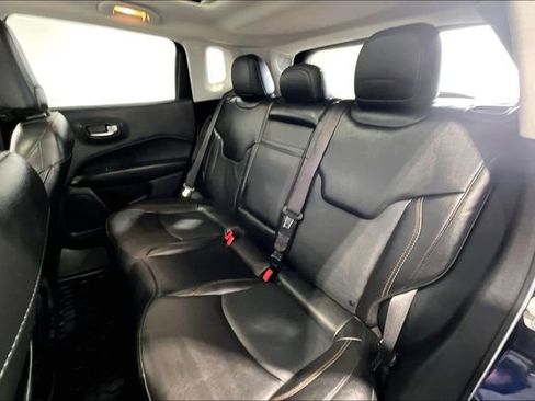 Used 2020 Jeep Compass Limited AWD/4WD image 23
