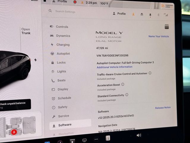 Used 2022 Tesla Model Y Long Range AWD/4WD image 10