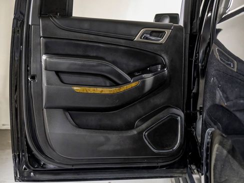 Used 2017 GMC Yukon XL Denali w/ Open Road Package image 39