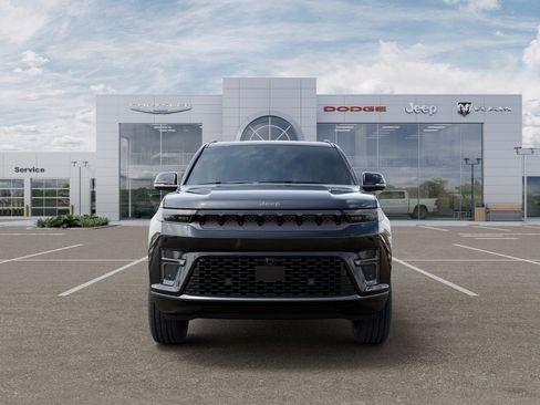 New 2026 Jeep Grand Wagoneer Limited AWD/4WD image 7