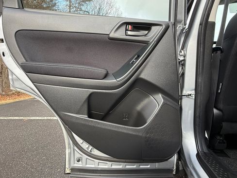 Used 2015 Subaru Forester 2.5i Premium w/ All-Weather Package image 20