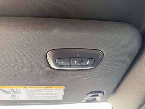 Used 2023 RAM 1500 Laramie AWD/4WD image 31