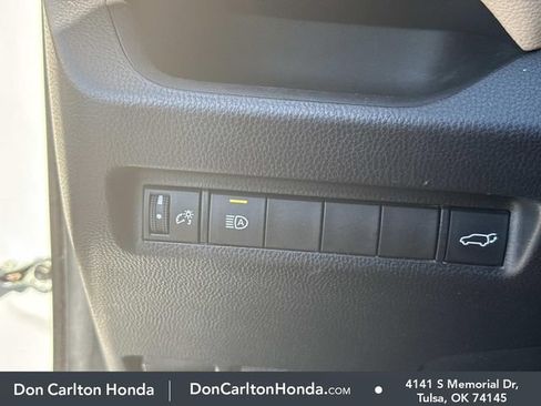 Used 2020 Toyota RAV4 XLE w/ Convenience Package FWD image 26