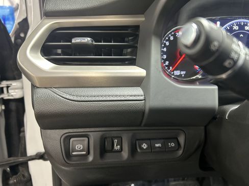 Certified 2021 GMC Acadia Denali w/ Denali Ultimate Package image 19