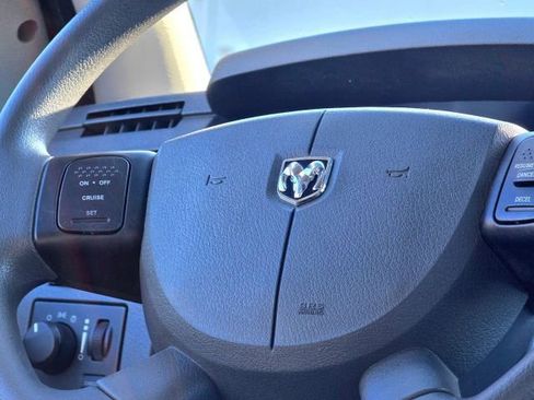 Used 2006 Dodge Ram 1500 Truck SLT image 13