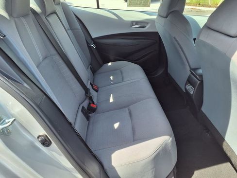 Used 2025 Toyota Corolla SE FWD image 15
