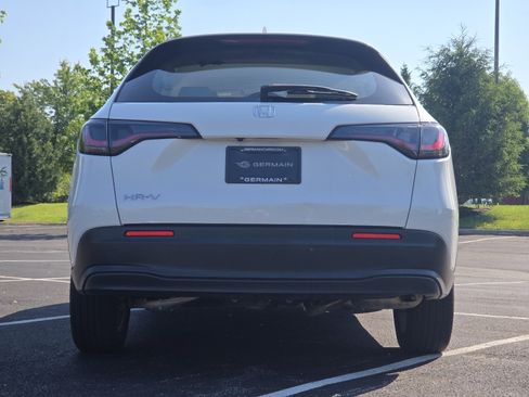 Certified 2023 Honda HR-V LX image 17