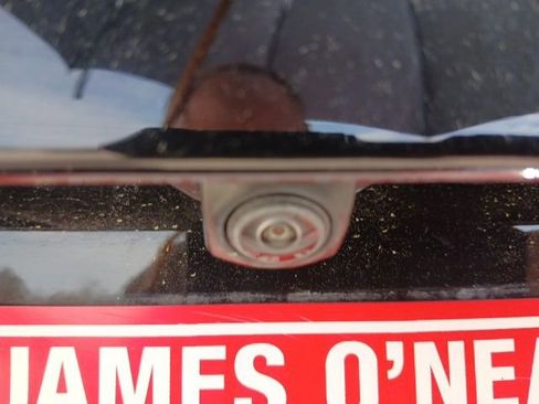 Used 2025 Toyota Camry LE image 5