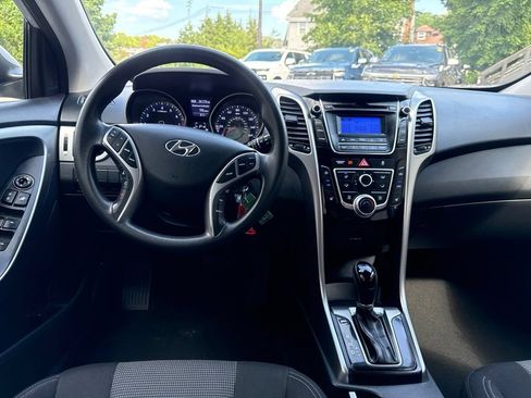 Used 2013 Hyundai Elantra GT FWD image 22