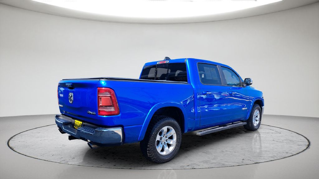 Used 2021 RAM 1500 Laramie AWD/4WD image 3