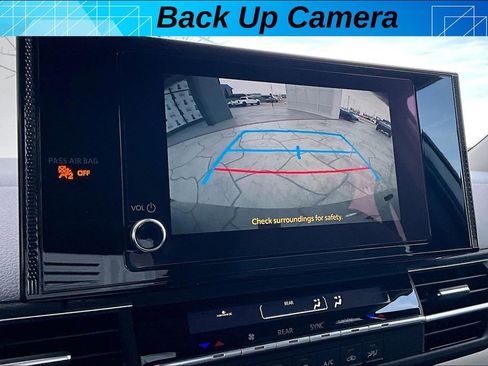 New 2026 Toyota Sienna LE image 13