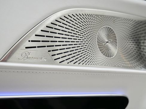 Used 2026 Mercedes-Benz Maybach SL 680 image 35