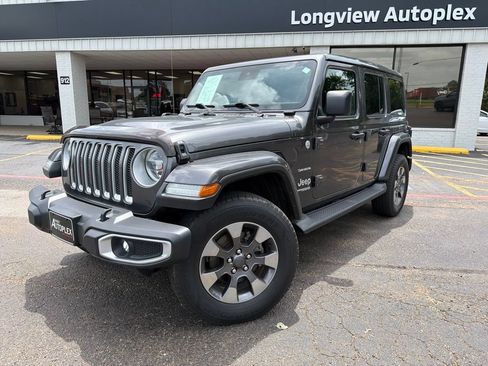 Used 2019 Jeep Wrangler Unlimited Sahara AWD/4WD image 1