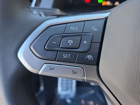 New 2026 Volkswagen Atlas Cross Sport SEL R-Line AWD/4WD image 31