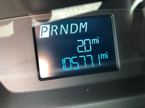 Used 2018 Ford Transit 250 148 Medium Roof RWD image 32