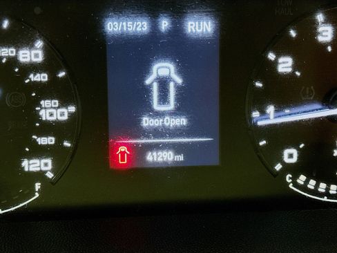 Used 2023 RAM ProMaster 2500 image 8