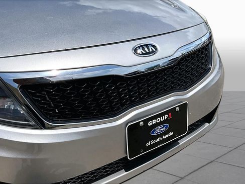 Used 2012 Kia Optima LX FWD image 30