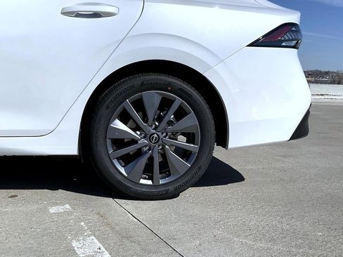 New 2026 Nissan Sentra SL image 23