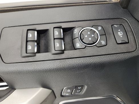 Used 2021 Ford F250 Lariat w/ Lariat Ultimate Package image 29