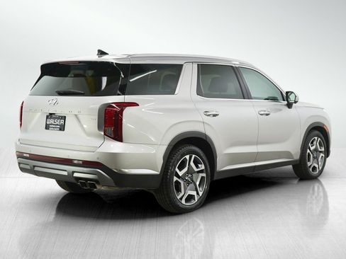 Used 2025 Hyundai Palisade Limited AWD/4WD image 5