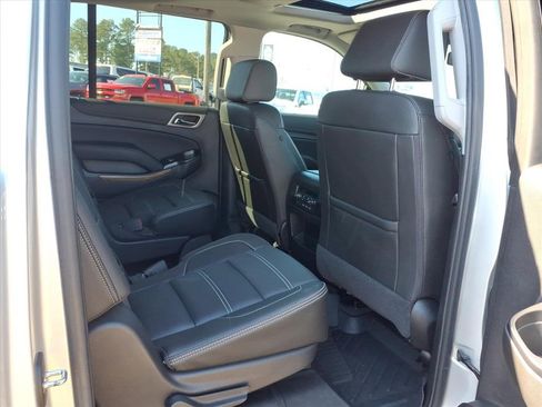 Used 2019 GMC Yukon XL Denali w/ Denali Ultimate Package image 11