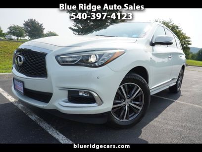 Used 2017 INFINITI QX60 Luxe w/ Premium Plus Package