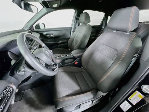 Certified 2025 Honda HR-V Sport image 24