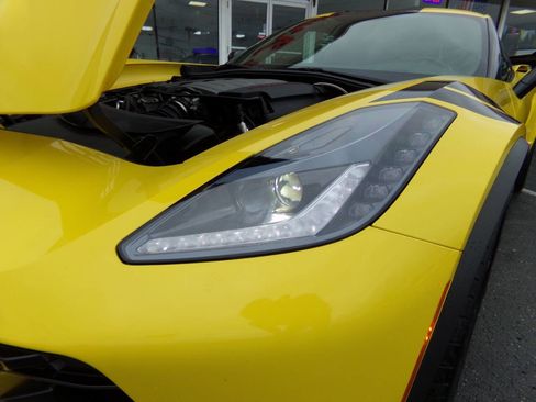 Used 2017 Chevrolet Corvette Grand Sport RWD image 19