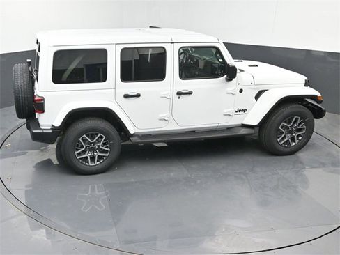 New 2026 Jeep Wrangler Sahara image 34