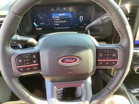 New 2026 Ford F250 Lariat w/ Lariat Ultimate Package AWD/4WD image 16