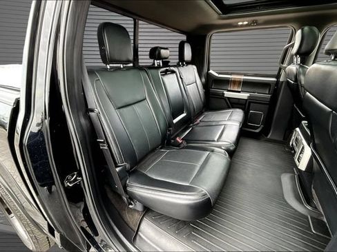 Used 2018 Ford F150 Lariat w/ Equipment Group 502A Luxury AWD/4WD image 26