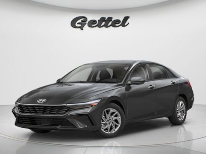 New 2026 Hyundai Elantra SEL Sport Premium