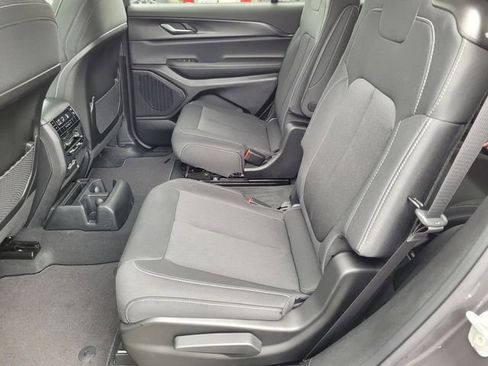 New 2026 Jeep Grand Cherokee L 2WD image 23