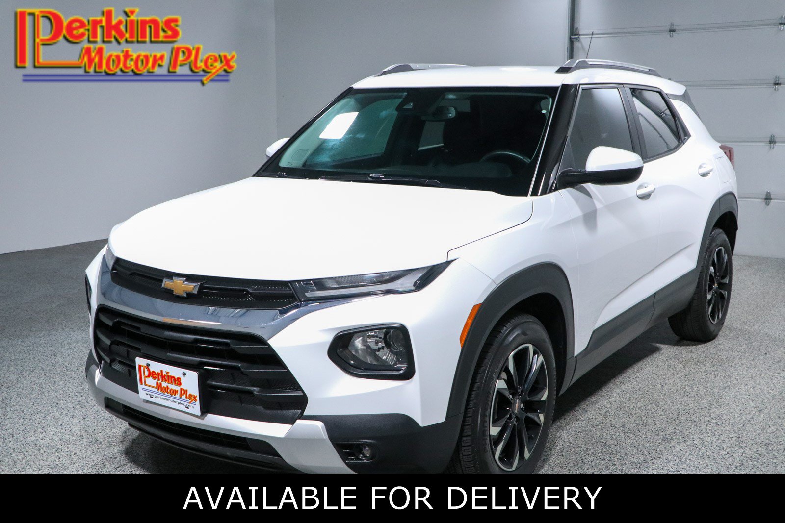Used 2021 Chevrolet TrailBlazer LT w/ Premium Seating Package FWD image 1