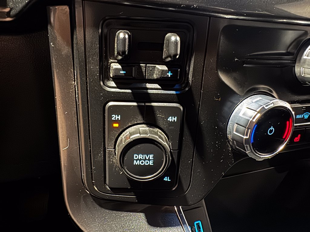 Used 2022 Ford F150 XLT w/ Equipment Group 302A High AWD/4WD image 35