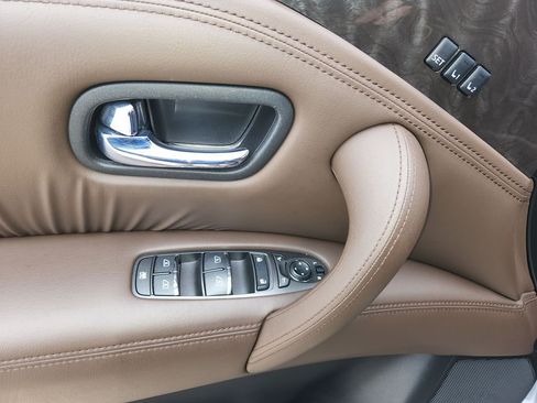 Certified 2024 Nissan Armada Platinum w/ Captain's Chairs Package image 32