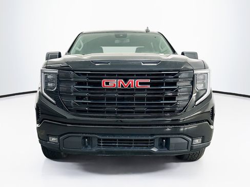 Used 2024 GMC Sierra 1500 Elevation image 2